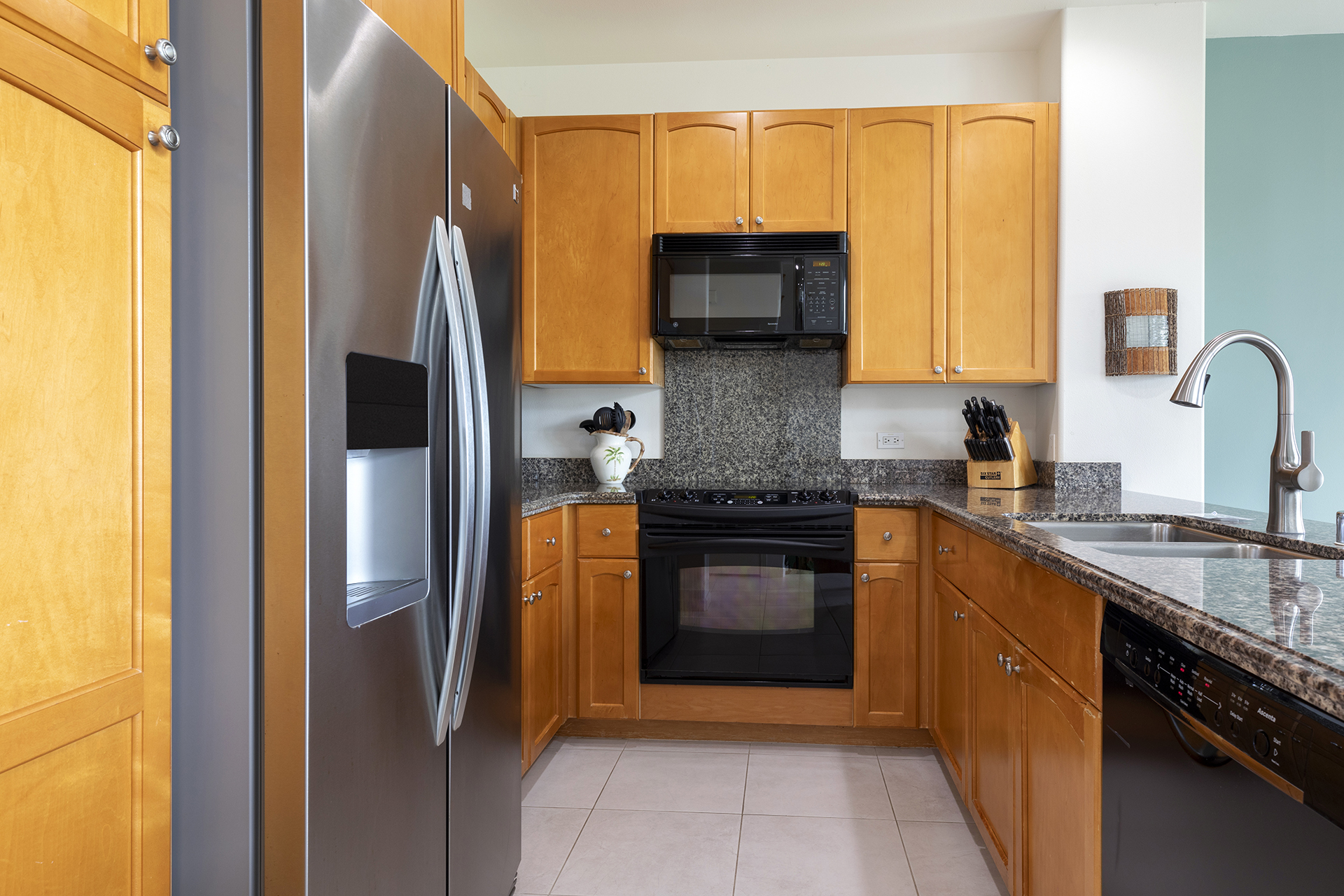 69-555 WAIKOLOA BEACH DR 2404