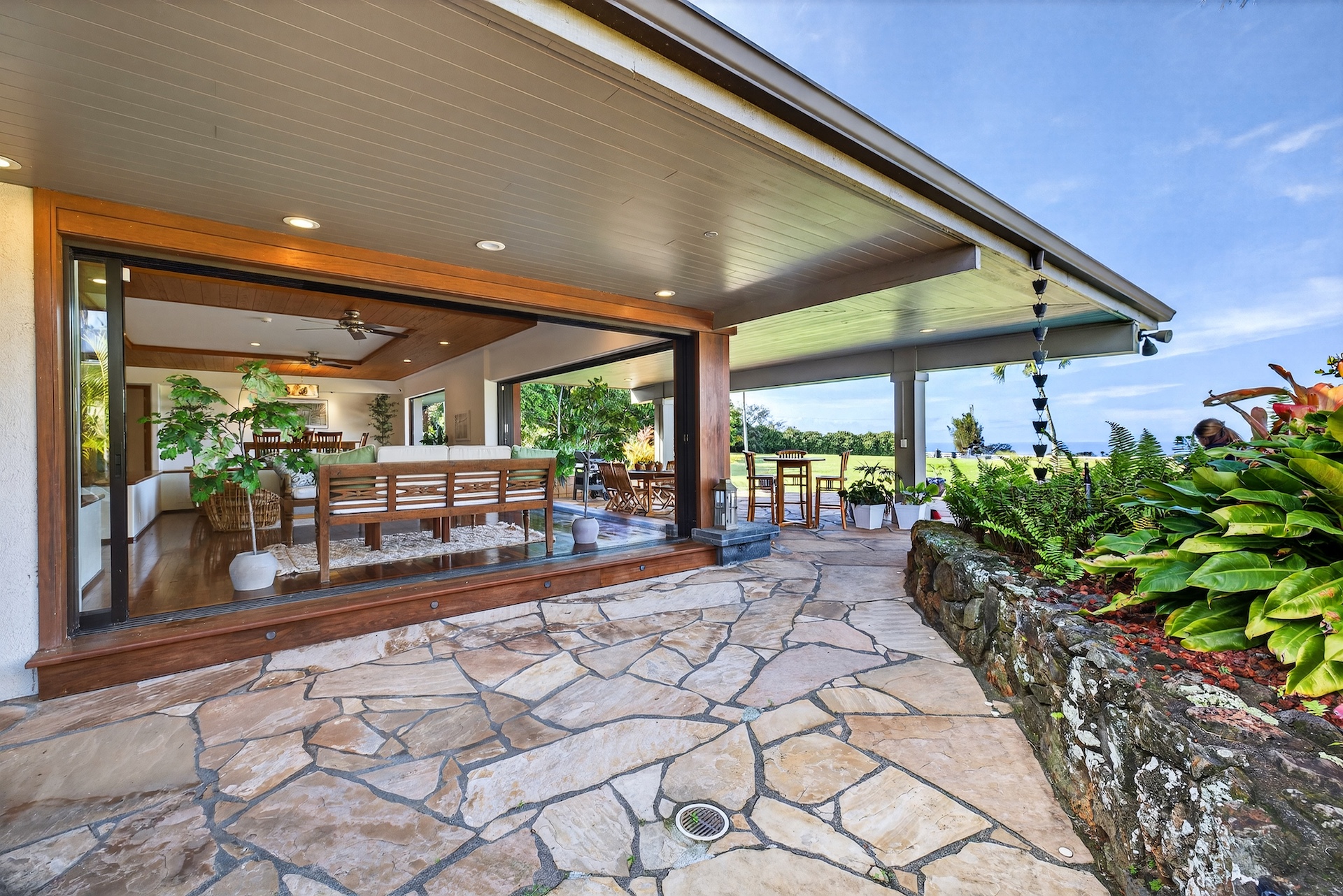 56-2878 PUAKEA BAY DR