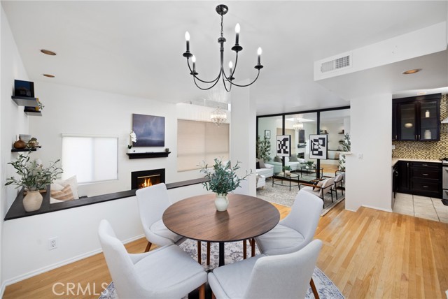 520 S Barrington AVE Unit: 116