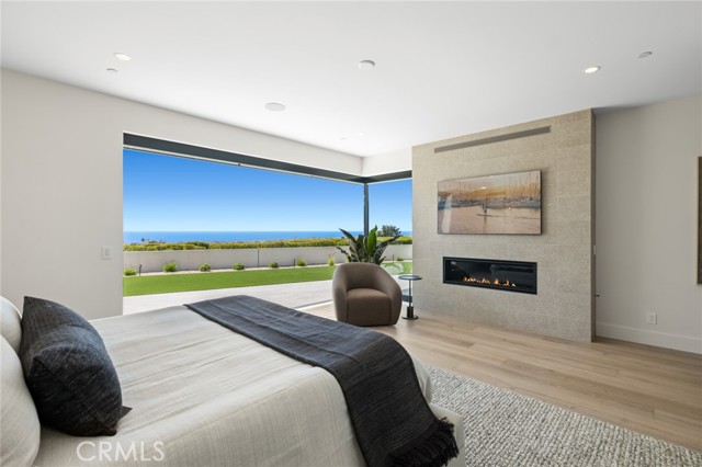 2 Twin Lakes CIR