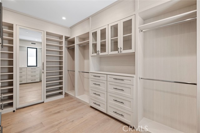 2 Twin Lakes CIR