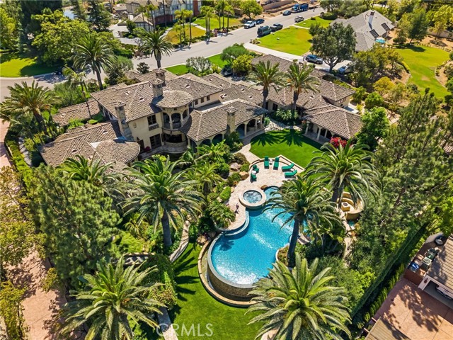 427 La Marina DR