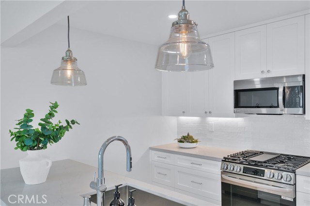1022 Grant ST Unit: B