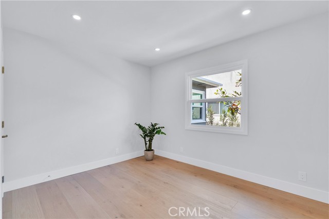 1022 Grant ST Unit: B