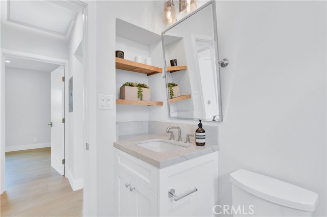 1022 Grant ST Unit: B