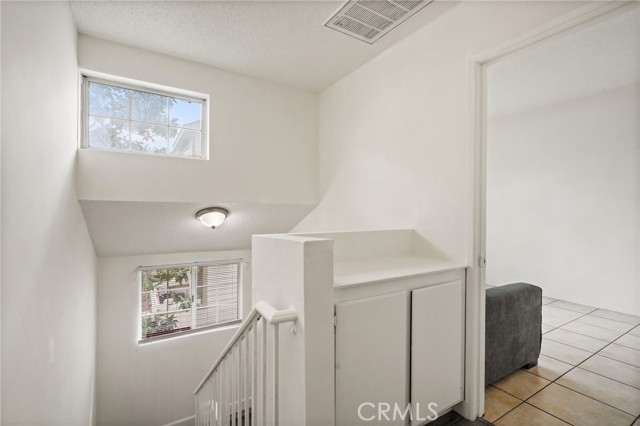 11150 Glenoaks BLVD Unit: 18