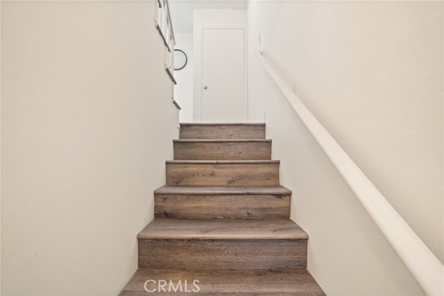 11150 Glenoaks BLVD Unit: 18
