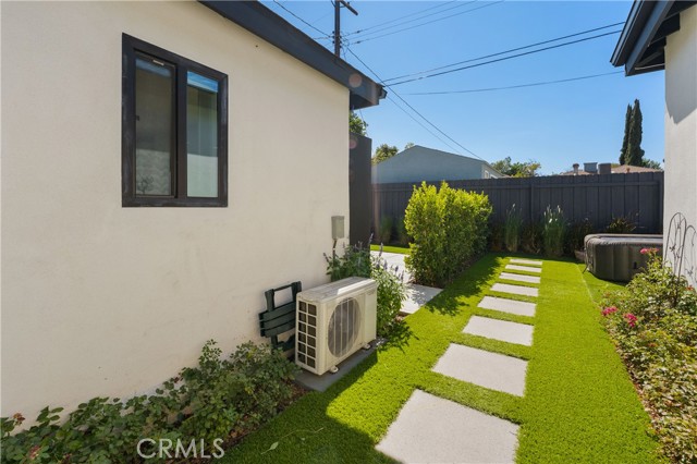 7741 Paso Robles AVE