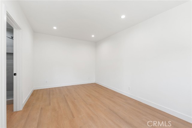 7741 Paso Robles AVE