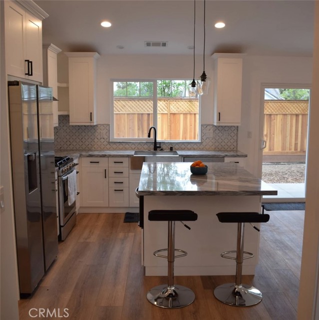 3147 Samantha DR