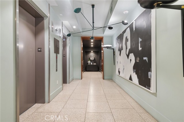 10777 Wilshire BLVD Unit: 306