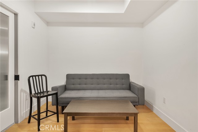 10777 Wilshire BLVD Unit: 306