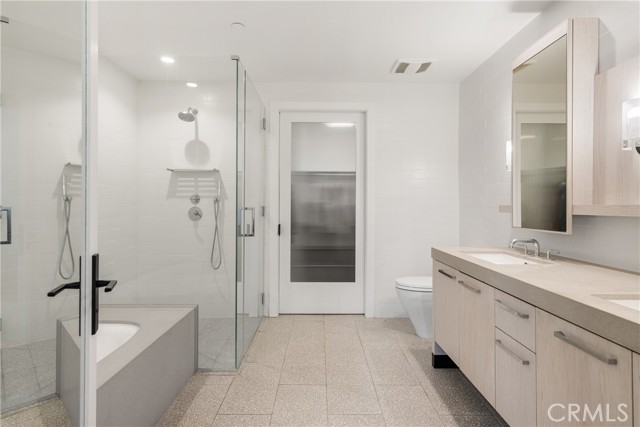 10777 Wilshire BLVD Unit: 306