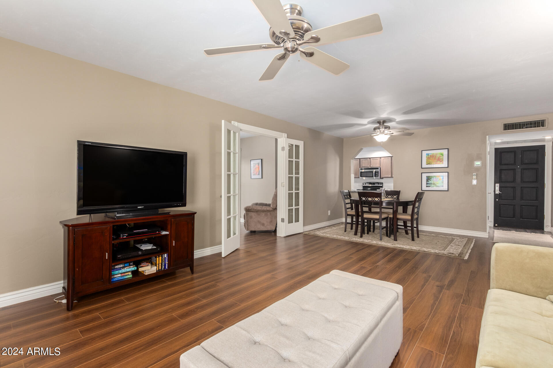 5102 N 31ST Place, 413