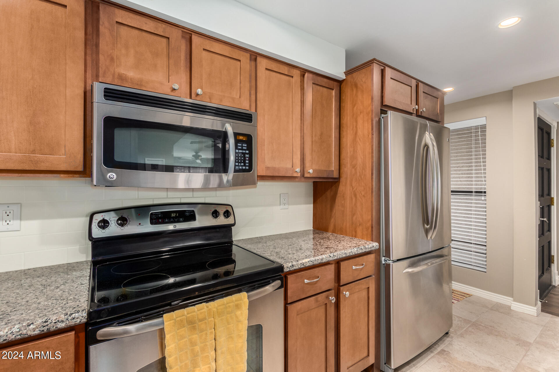 5102 N 31ST Place, 413