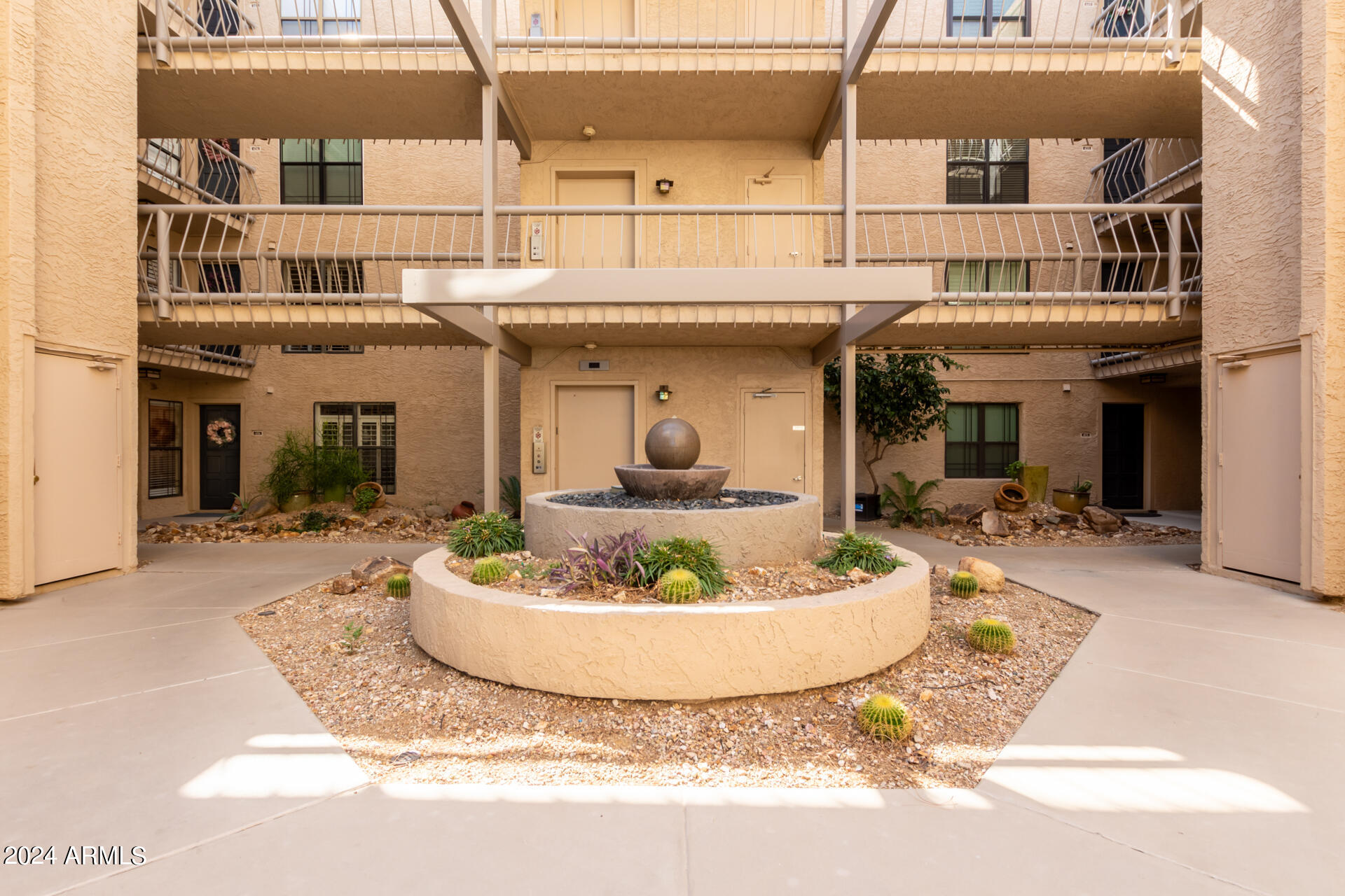 5102 N 31ST Place, 413