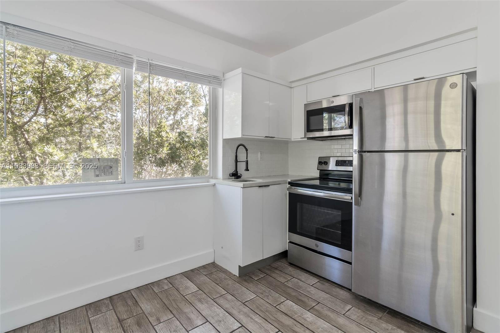 2190 SW 14th Ter # 6