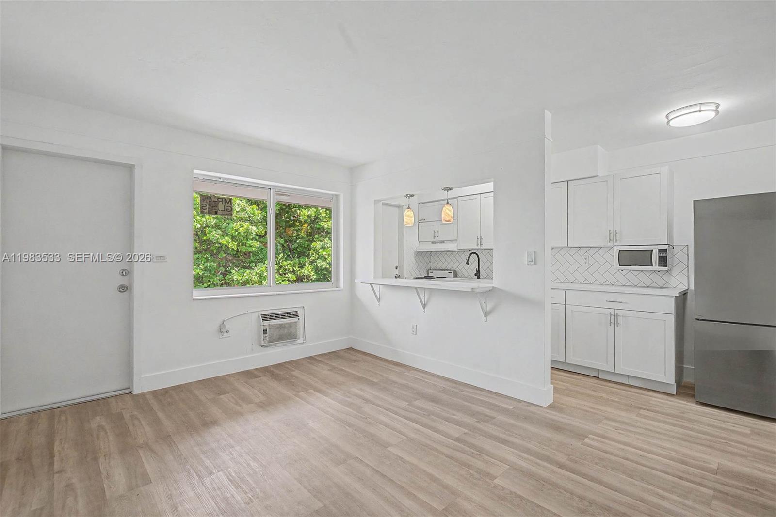 60 NW 79th St # 10