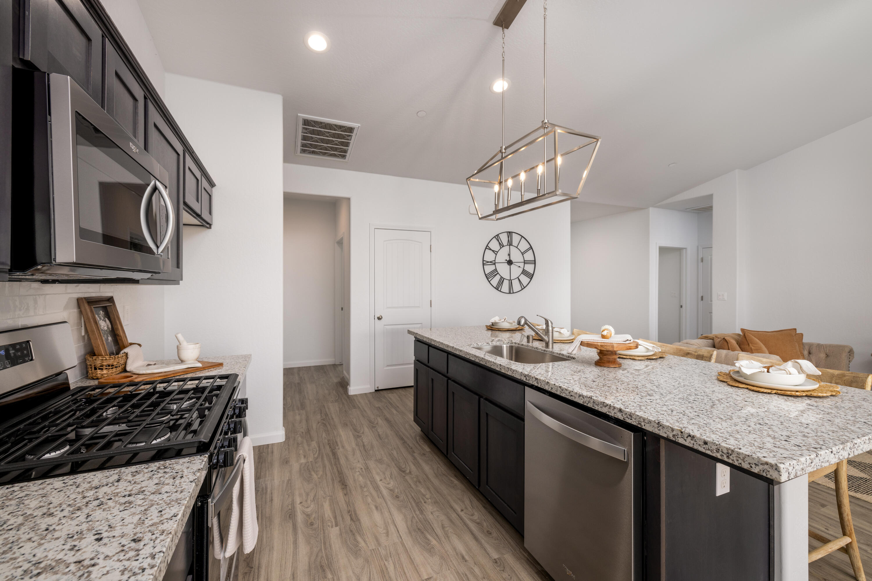 30867 Cottontail Street, 17