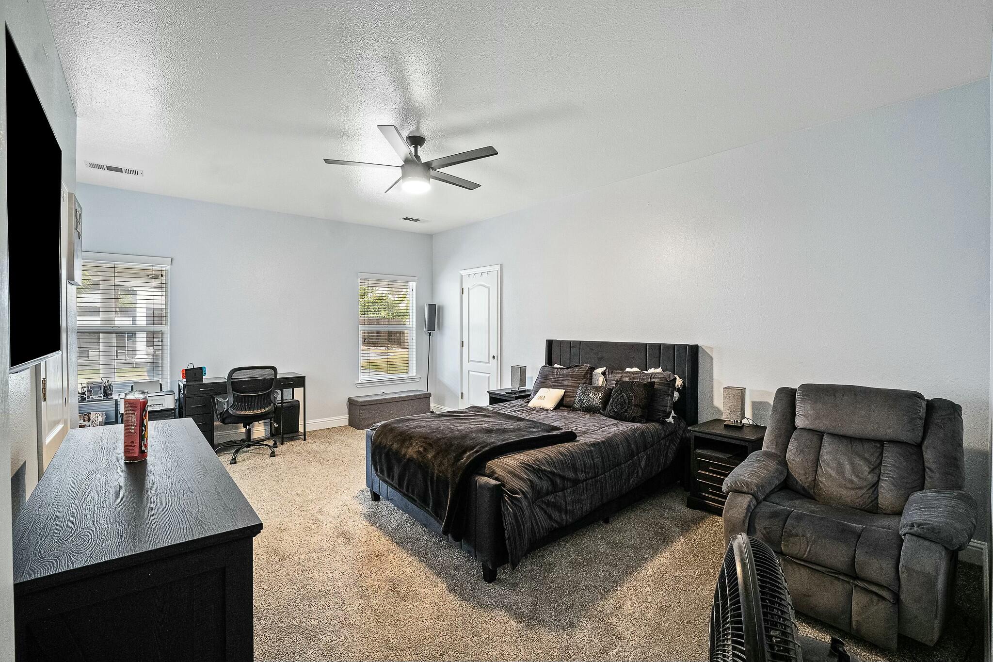 1251 Northhill Street