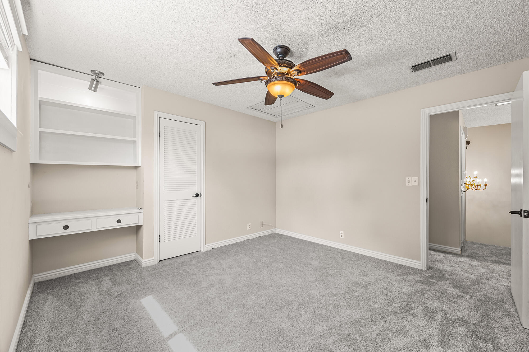 15021 Oak Ranch Drive