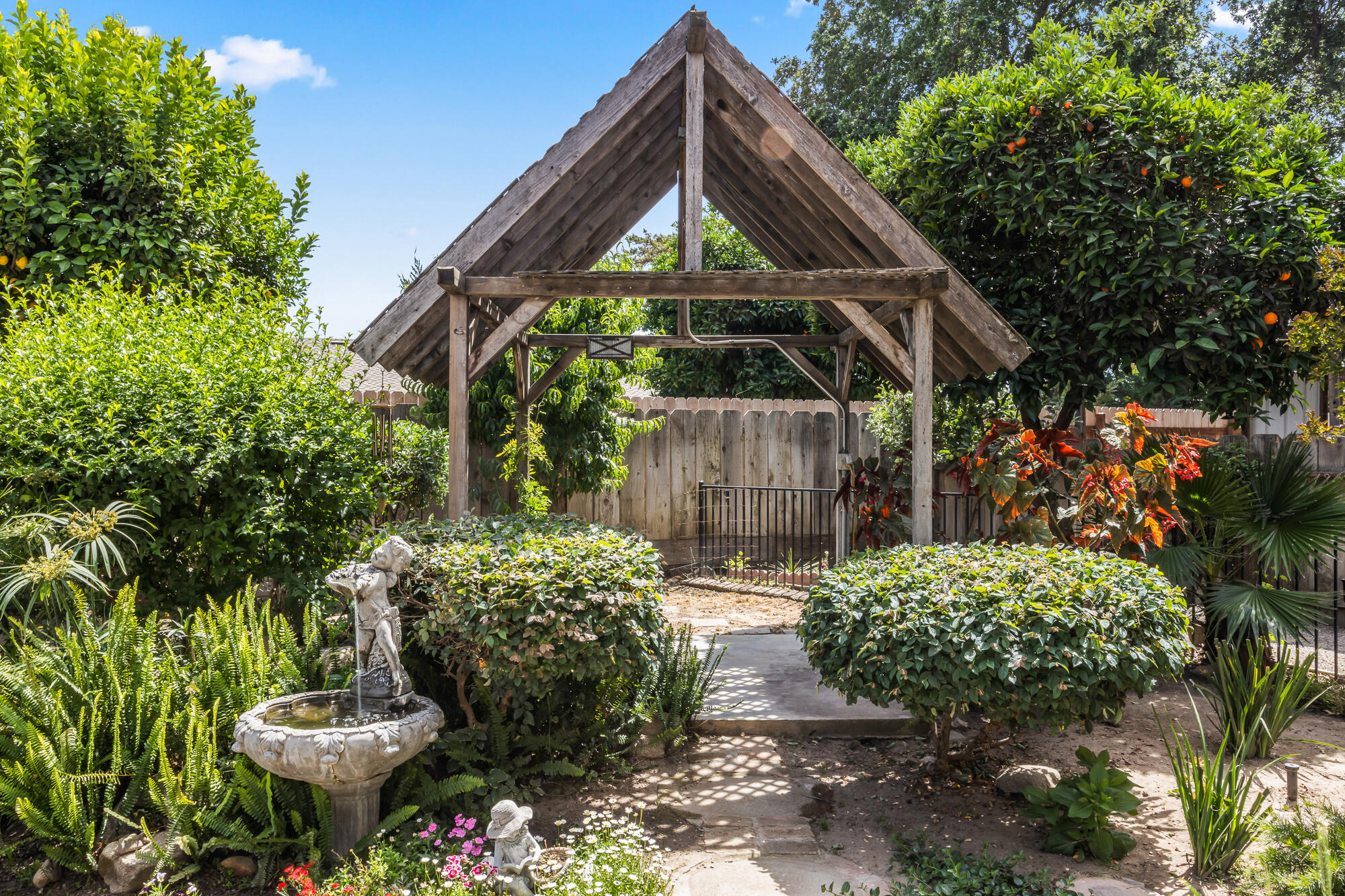 15021 Oak Ranch Drive