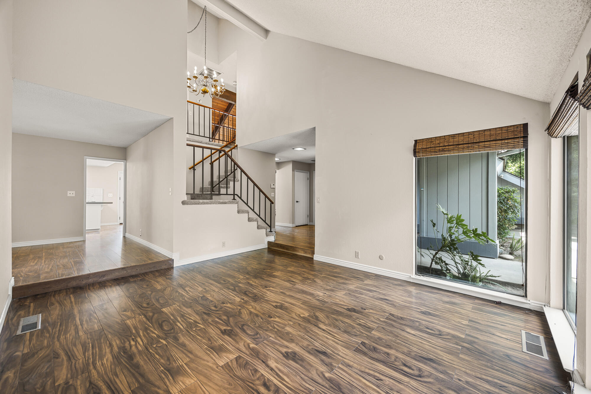 15021 Oak Ranch Drive