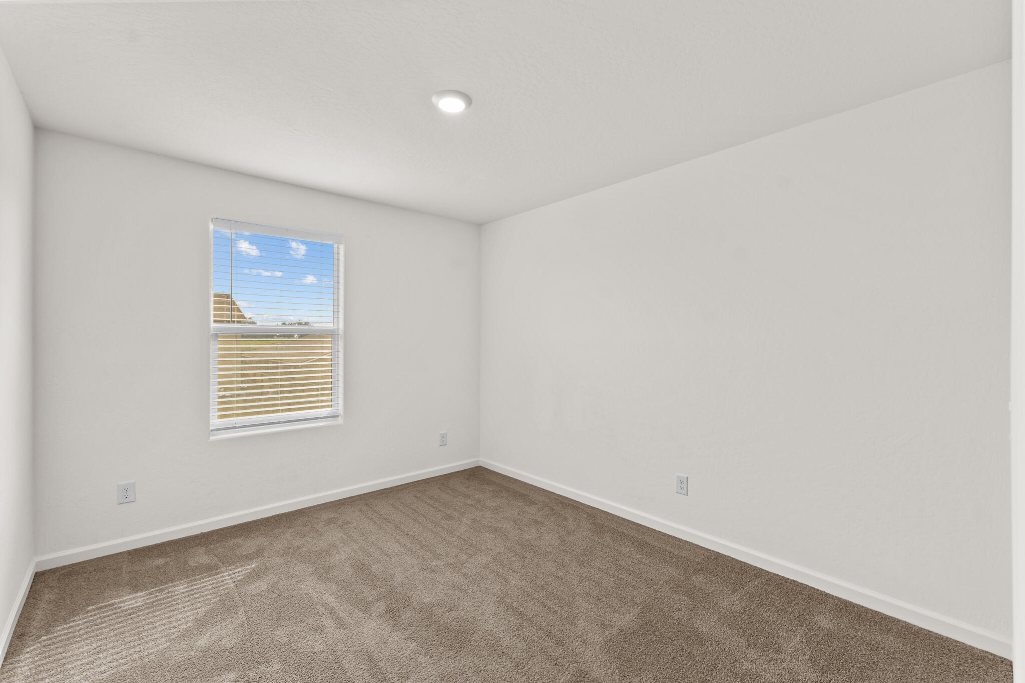 1109 E Elkhorn Avenue