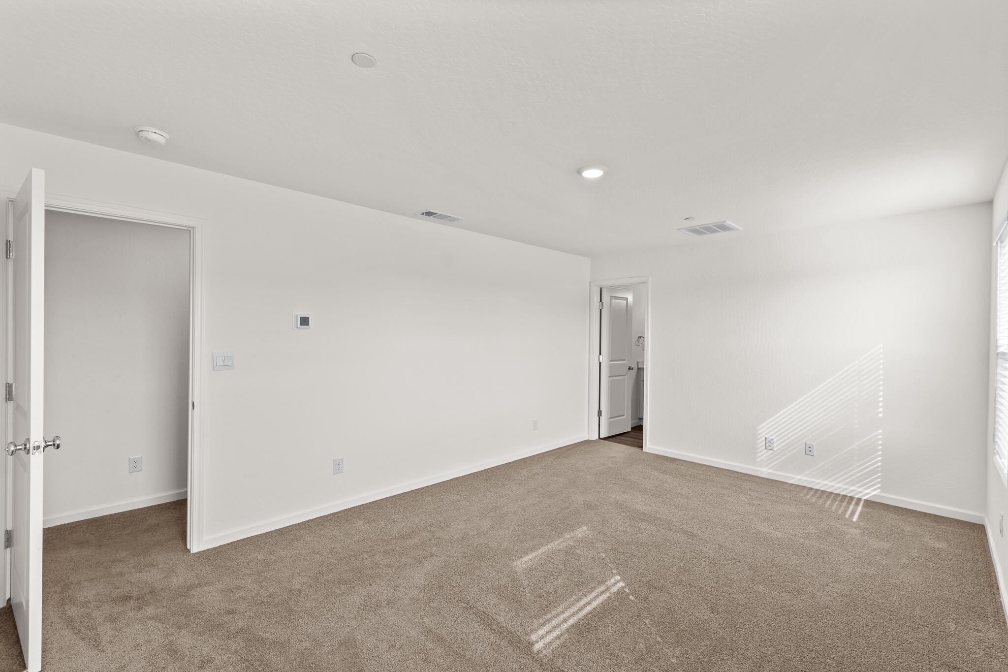 1109 E Elkhorn Avenue