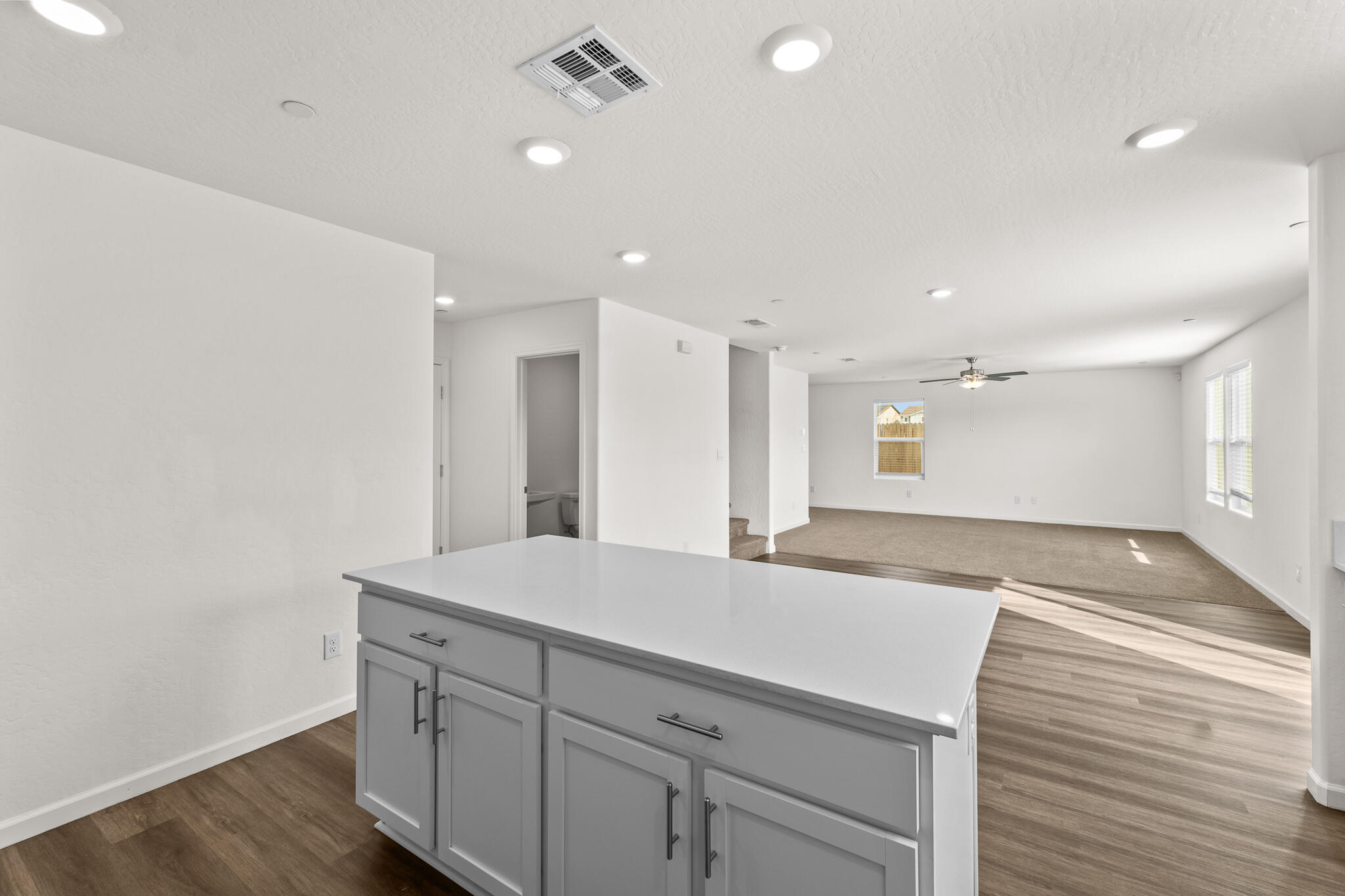 1109 E Elkhorn Avenue