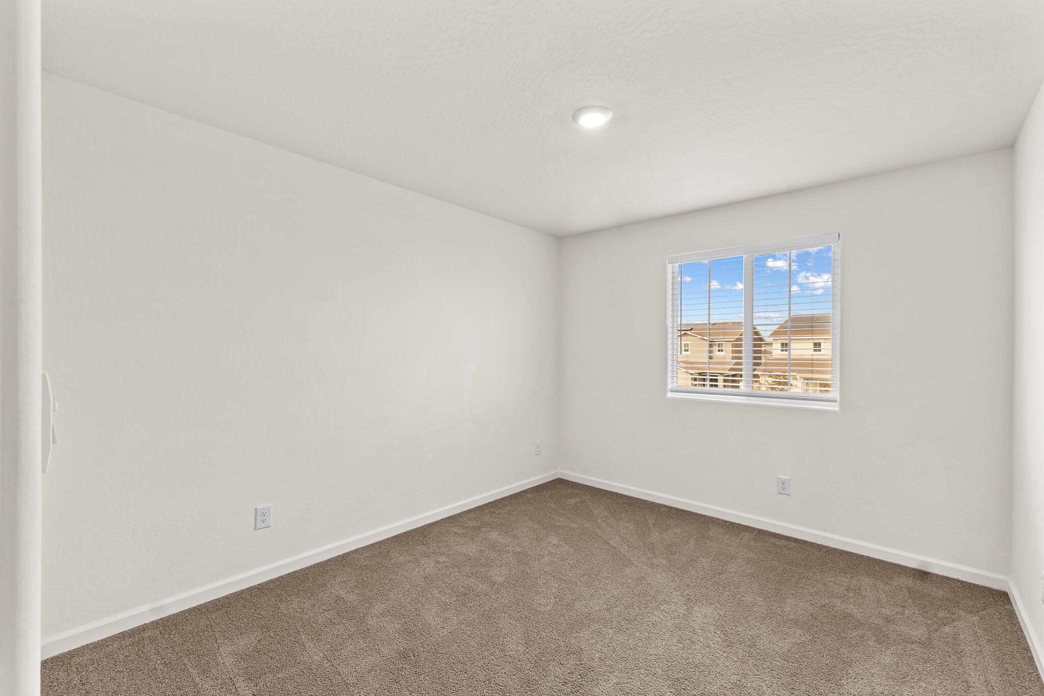 1109 E Elkhorn Avenue