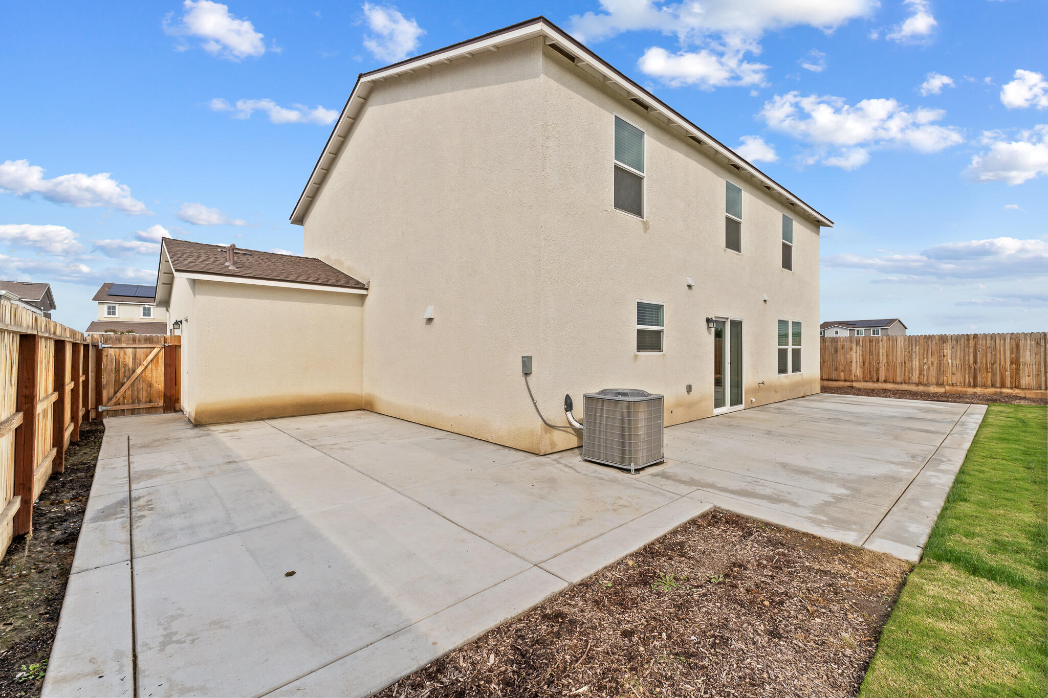 1109 E Elkhorn Avenue