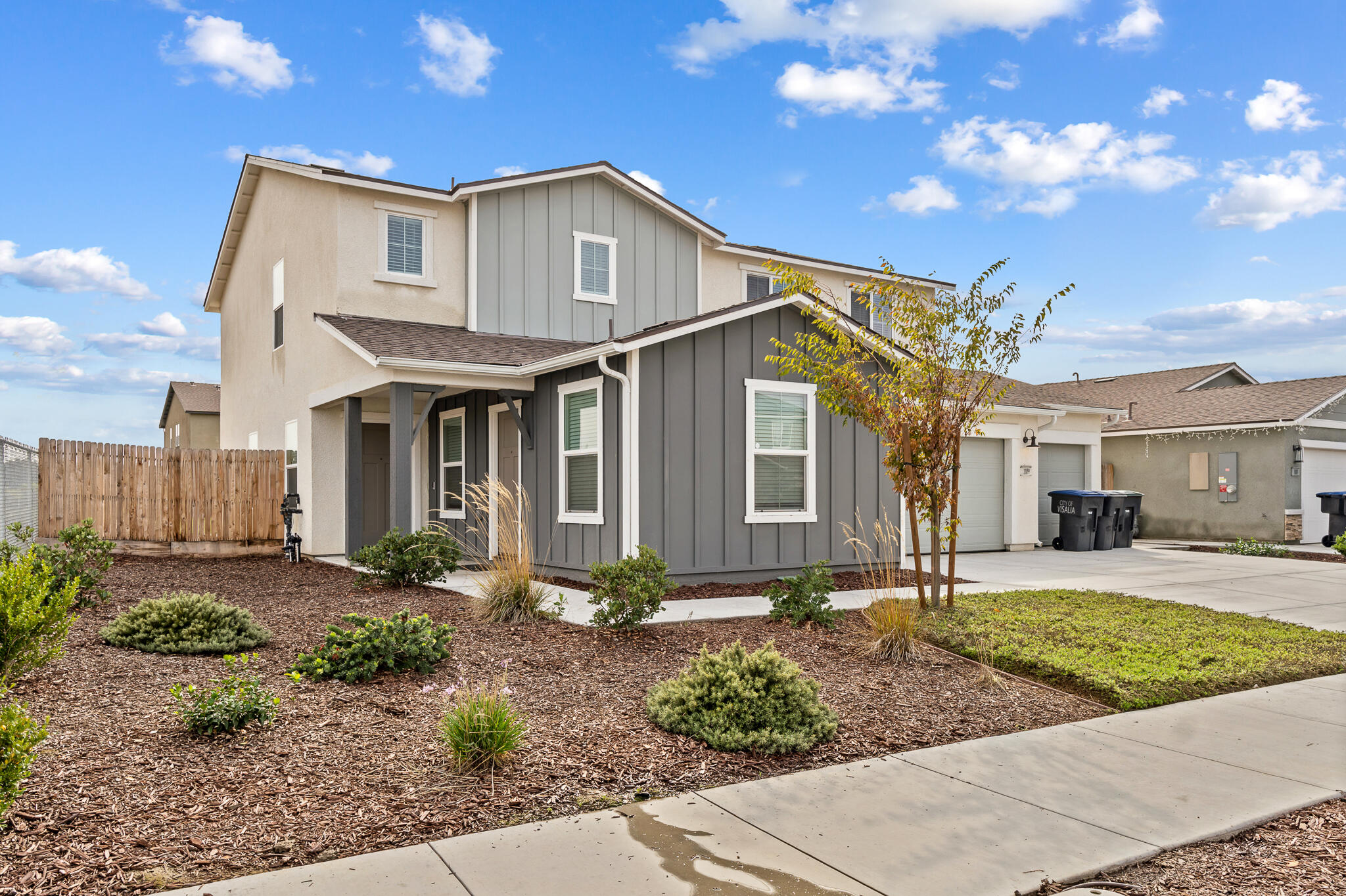 1109 E Elkhorn Avenue