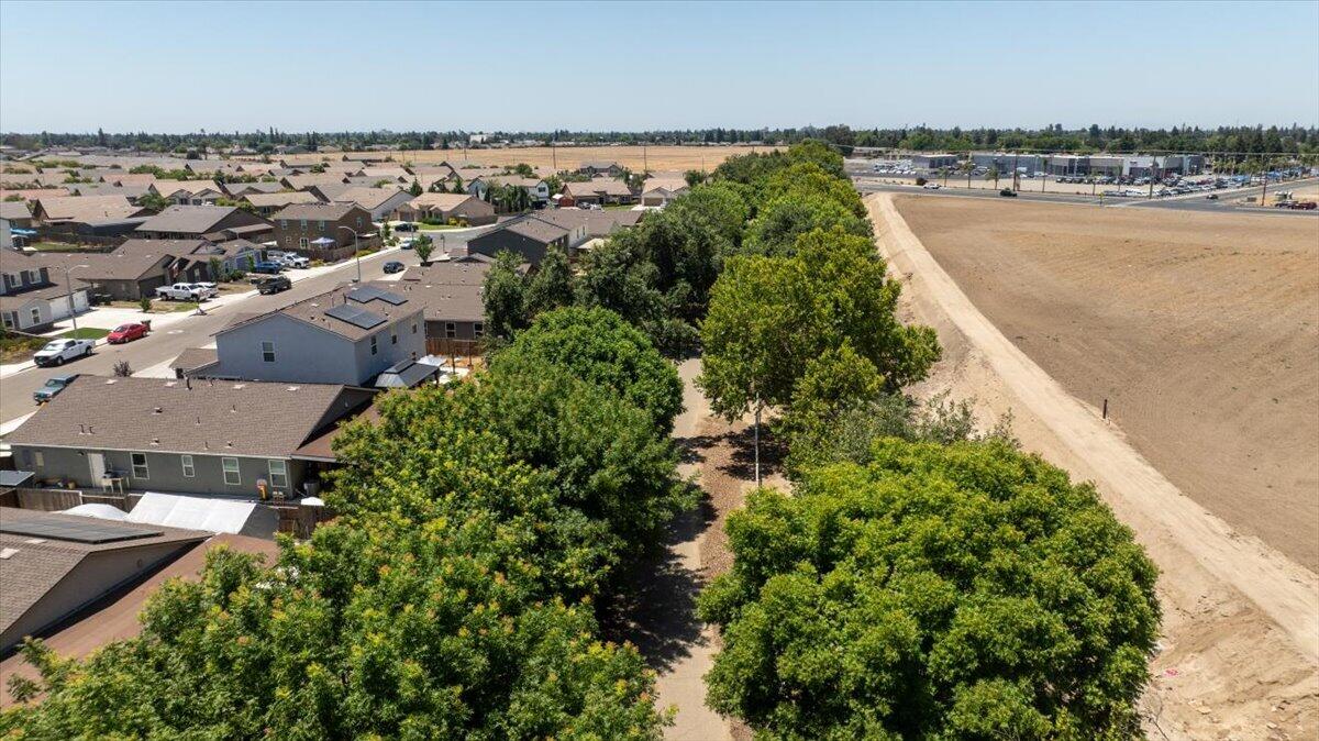2428 Wolf Creek Place