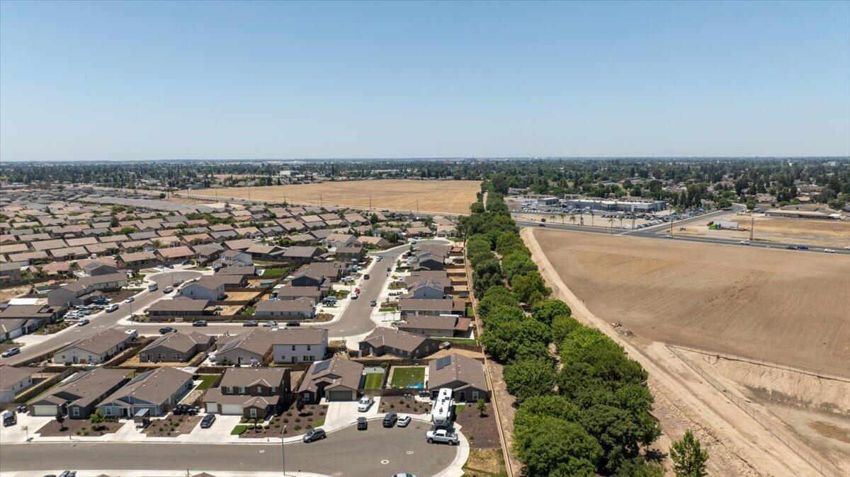 2428 Wolf Creek Place