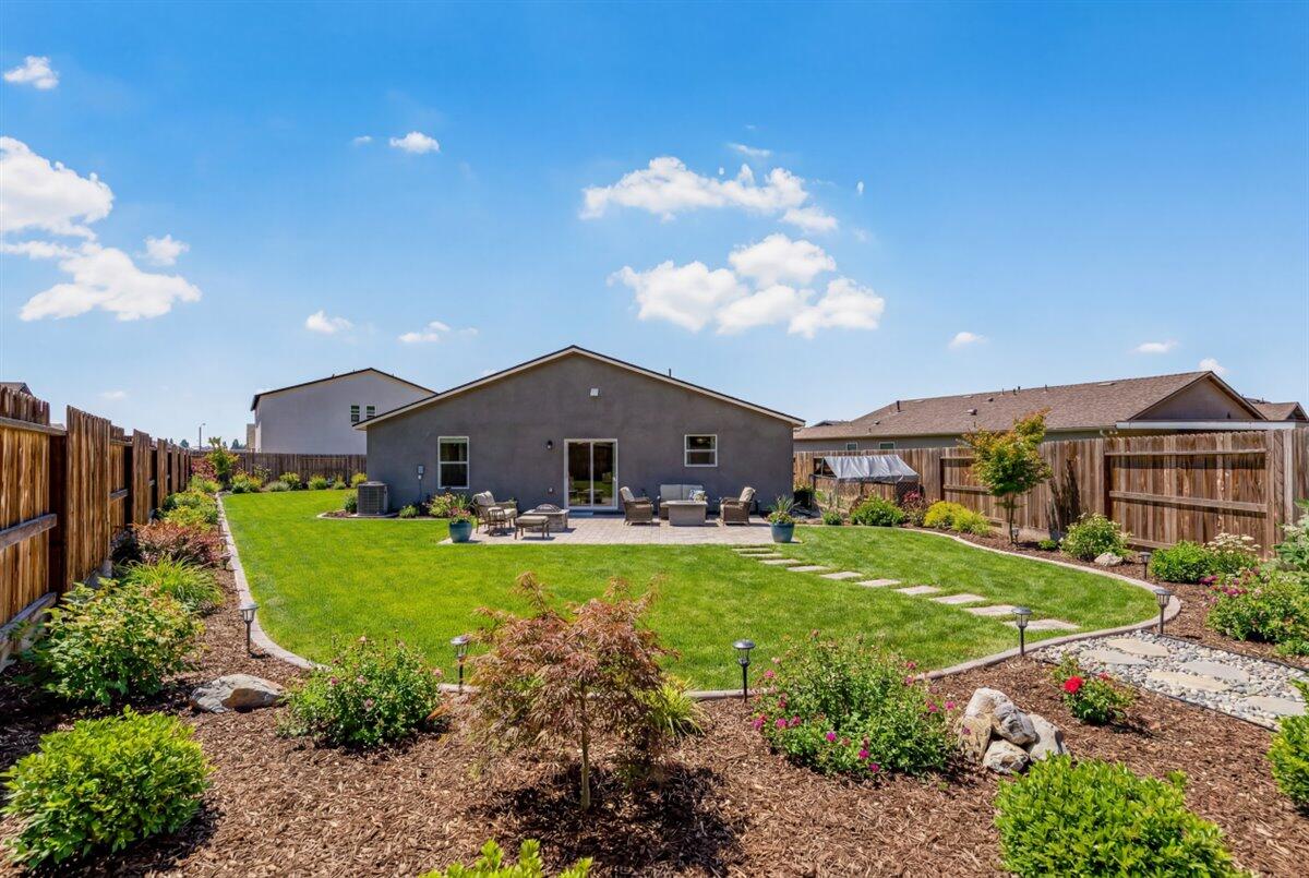 2428 Wolf Creek Place