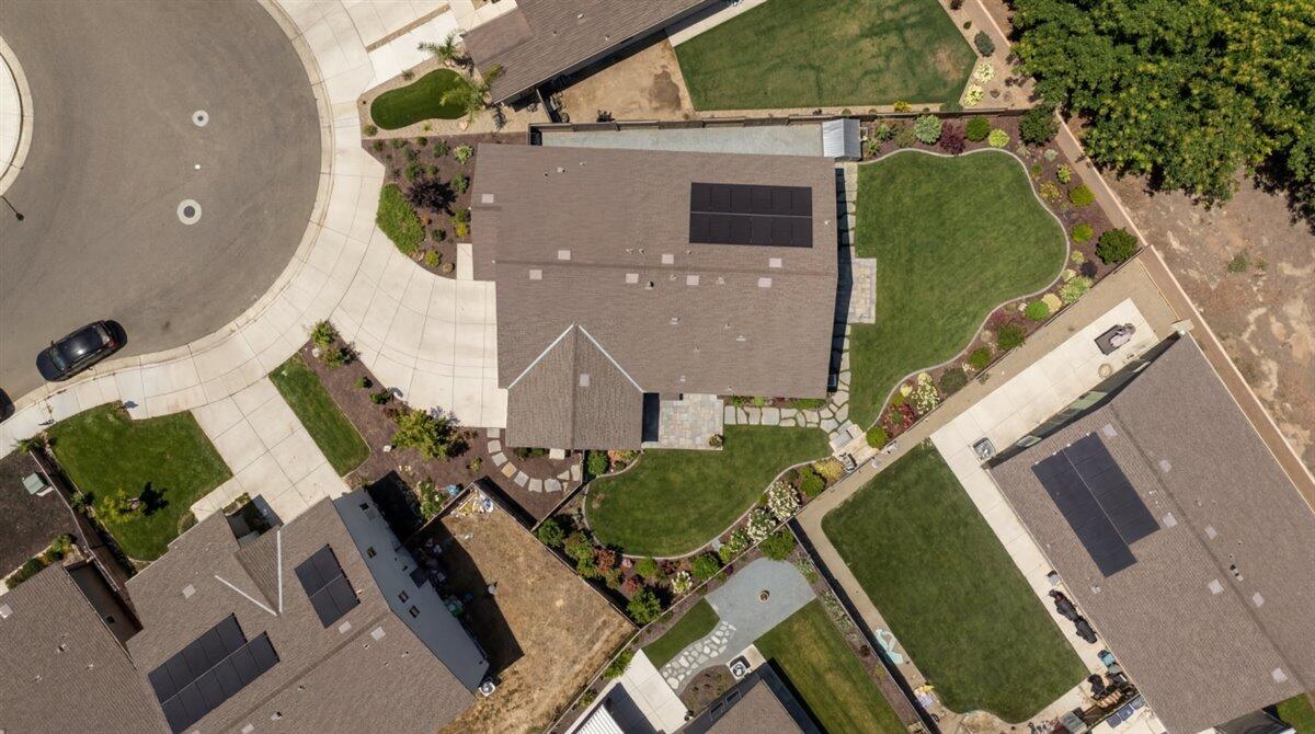 2428 Wolf Creek Place