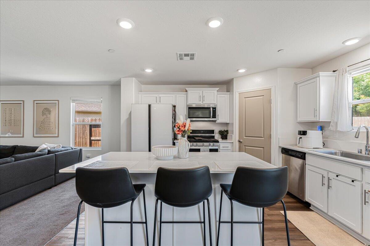 2428 Wolf Creek Place