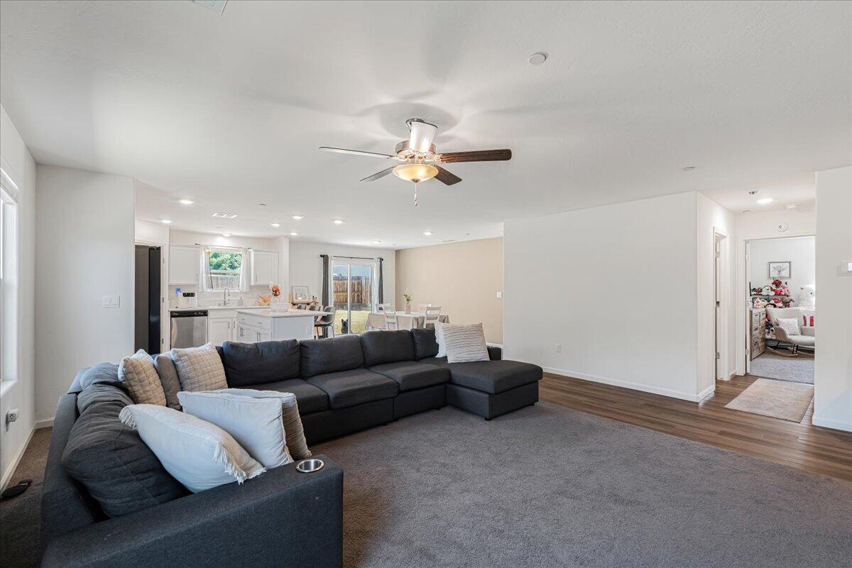 2428 Wolf Creek Place