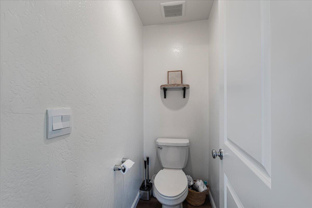 2428 Wolf Creek Place
