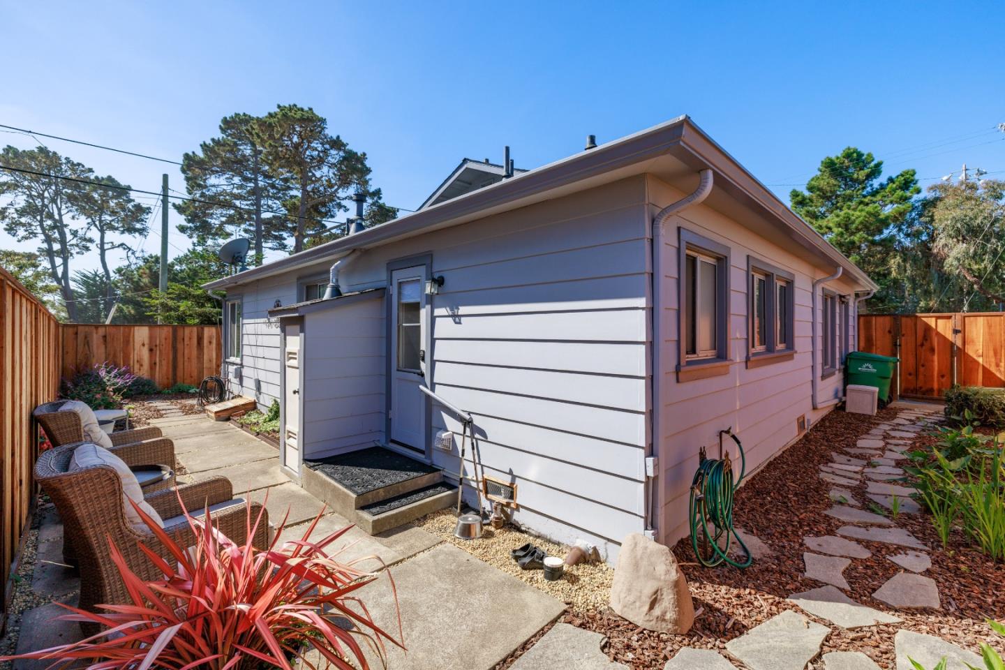 251 17 Mile DR