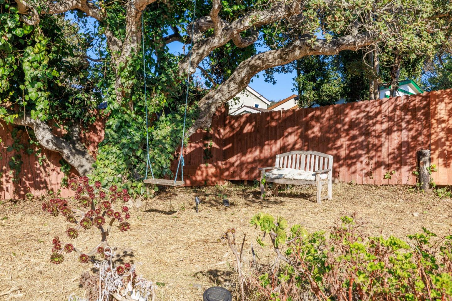 1129 Wanda AVE
