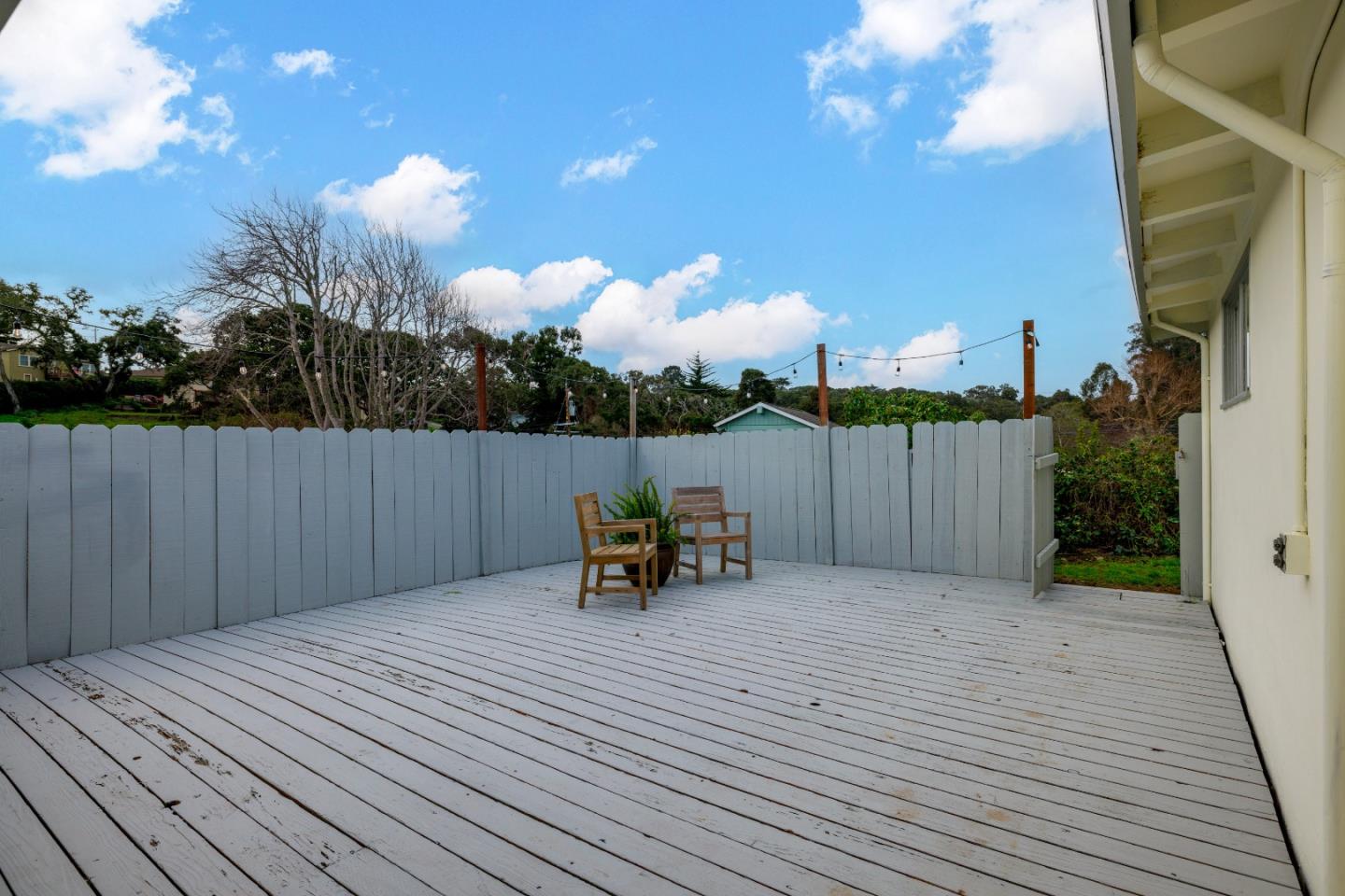 830 Avalon PL
