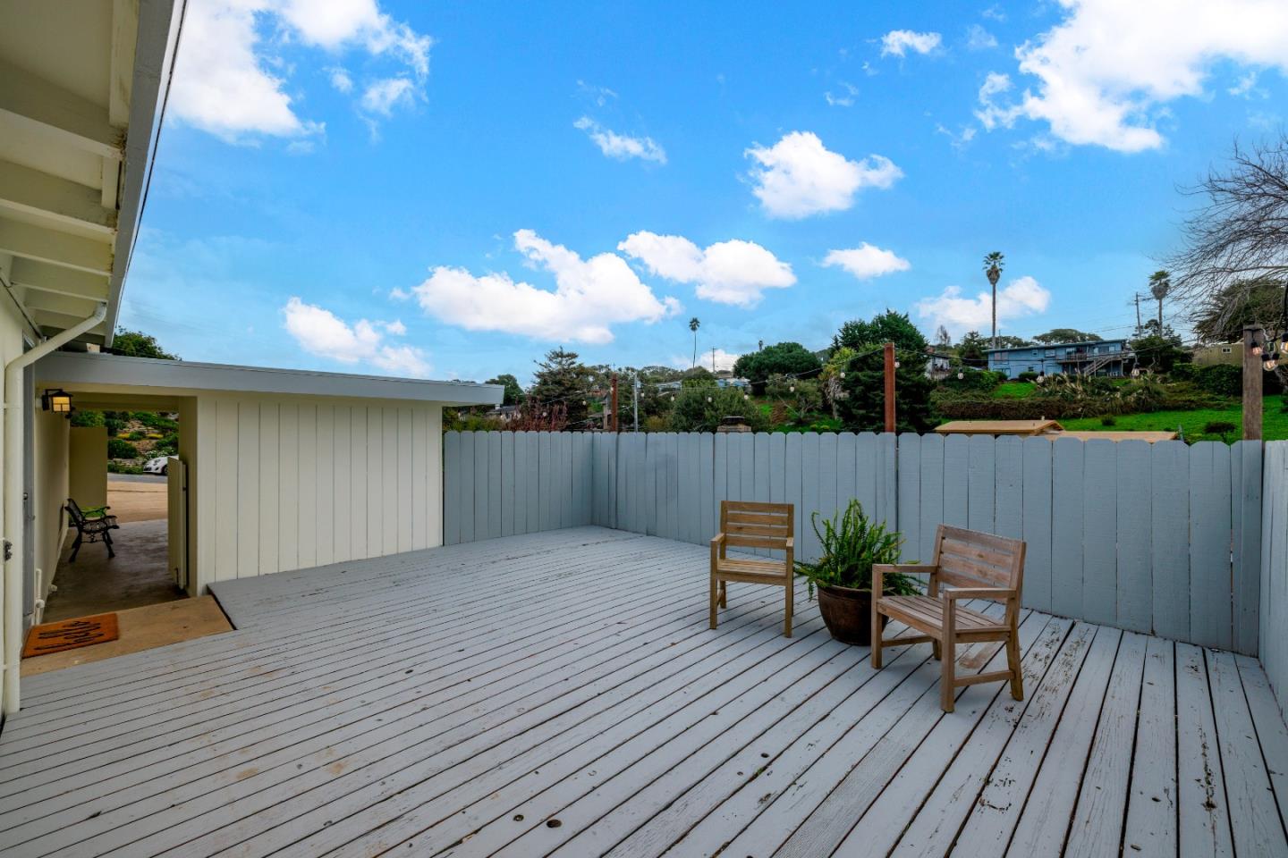 830 Avalon PL