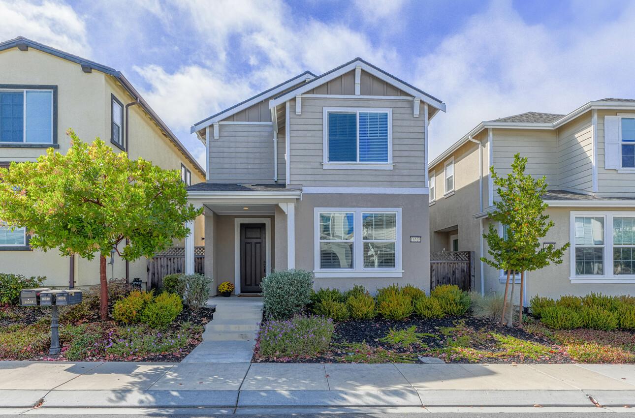 16526 Alexander LN