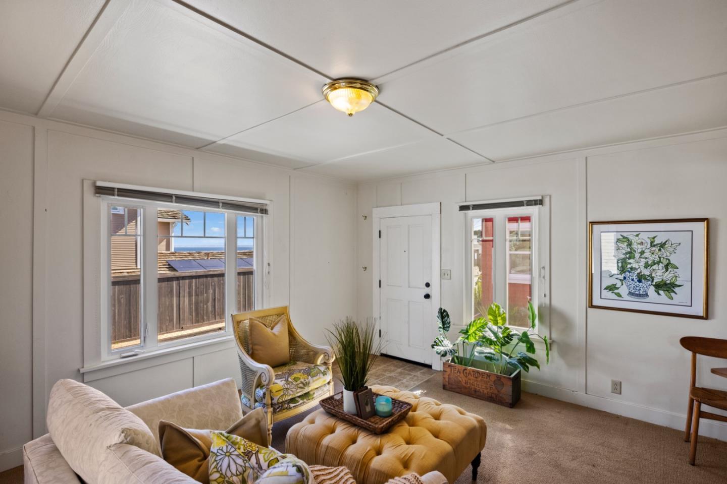687 & 689 Mermaid AVE