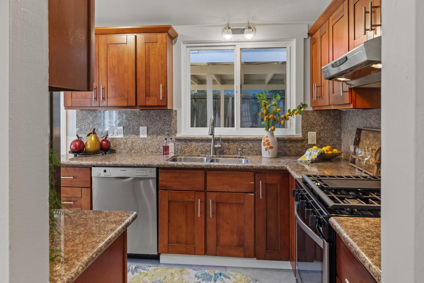 134 3rd ST
