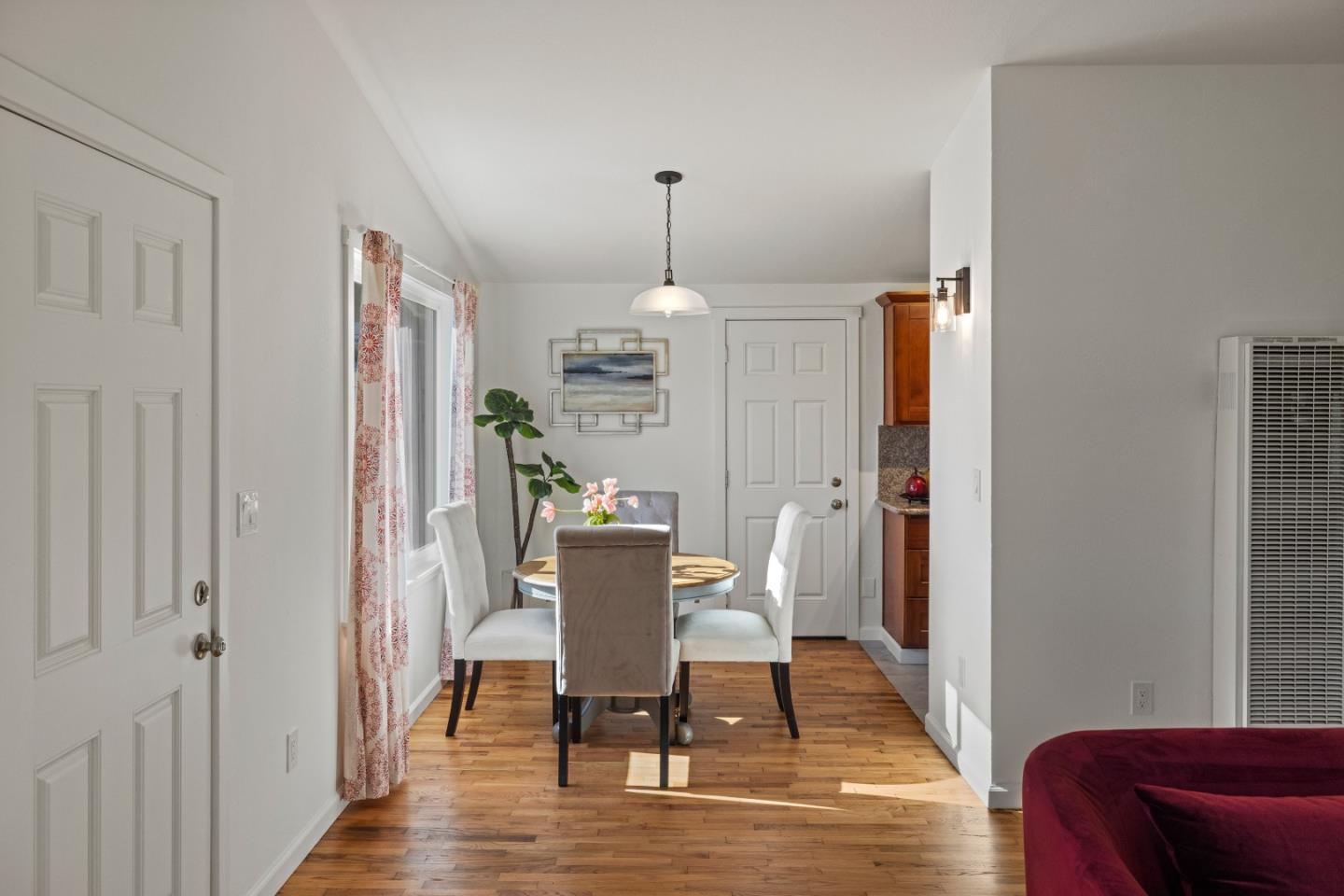 134 3rd ST