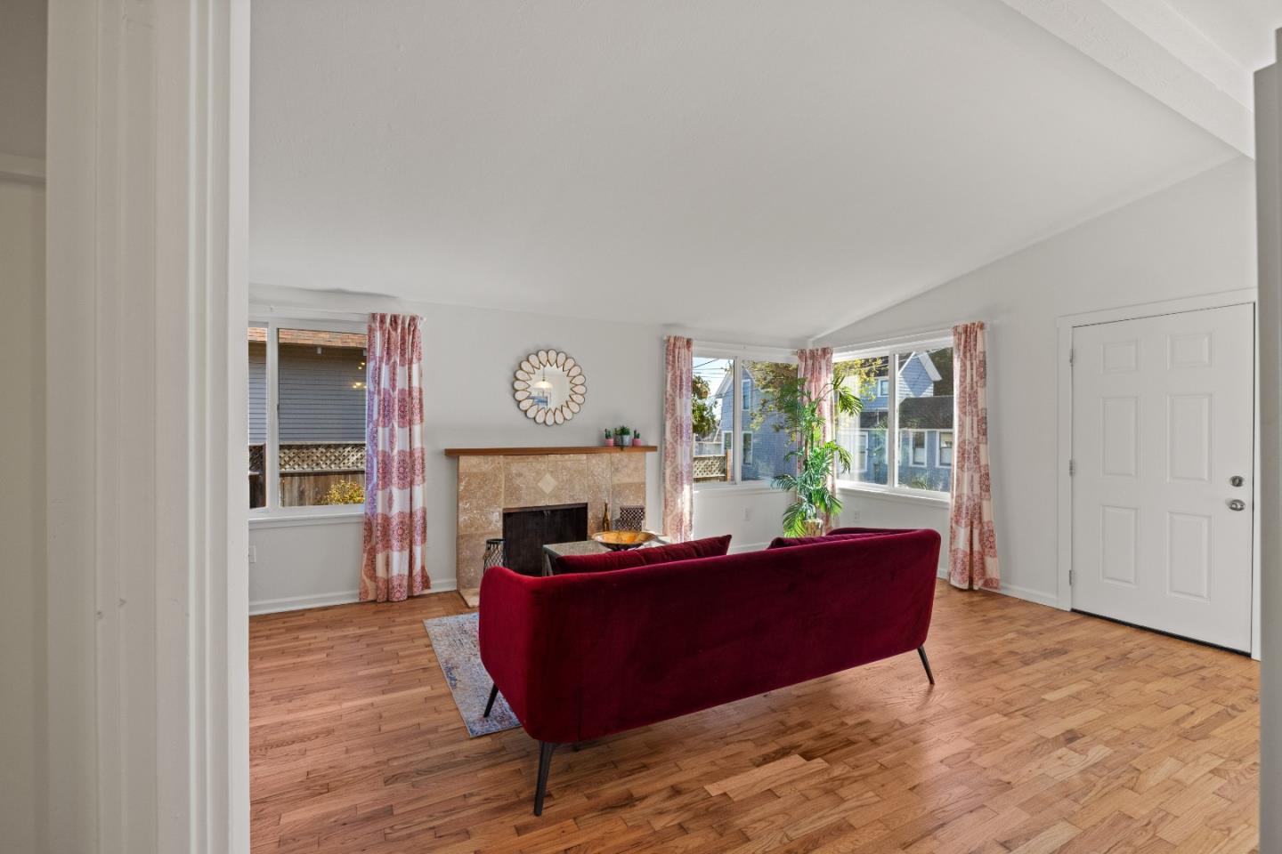 134 3rd ST