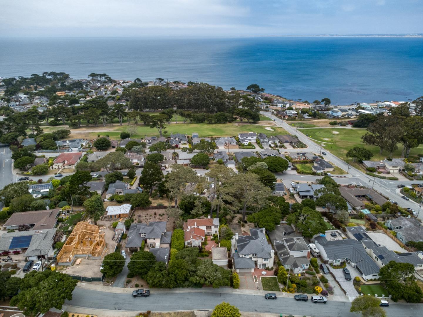 944 Bayview AVE
